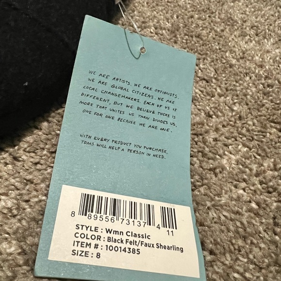 Toms Women’s Classic Black Felt Shearling Slip on shoes - Picture 1 of 4